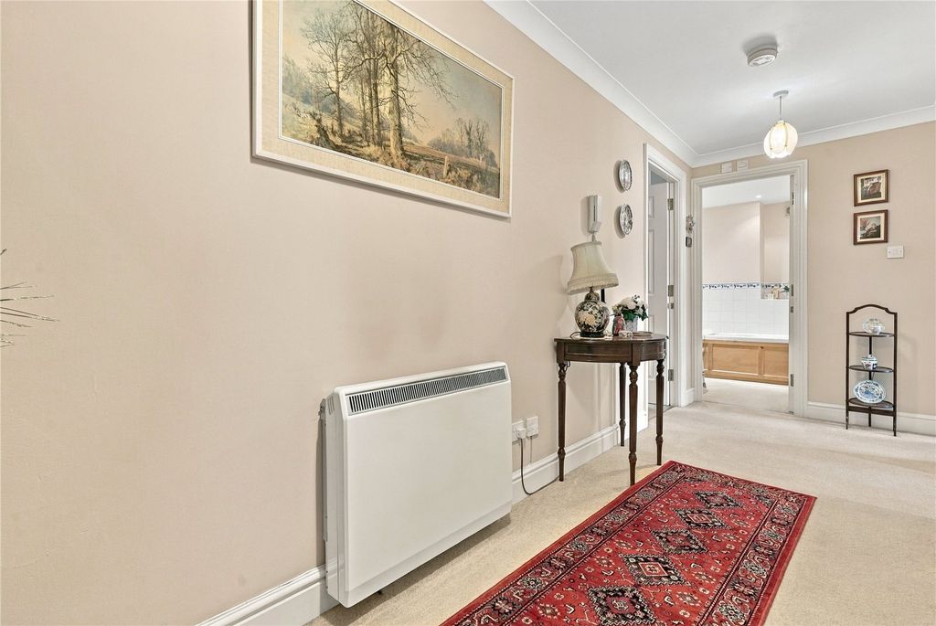 Property photo 2 of 16 Picture No. 02