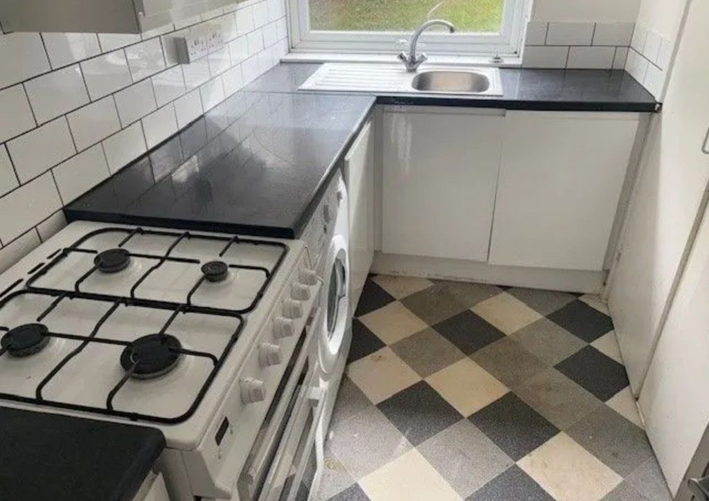 Property photo 3 of 7