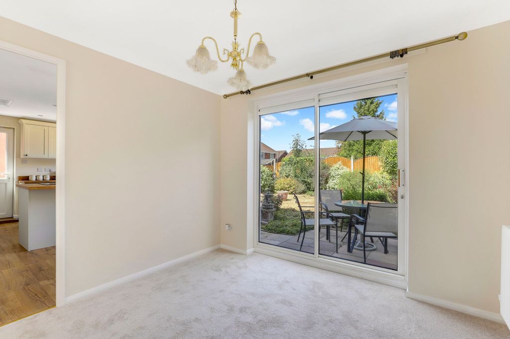 Property photo 3 of 19