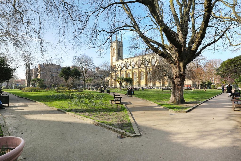 Property photo 1 of 8 Ach_3961.Jpg