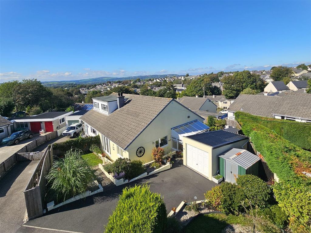 Property photo 1 of 19 Main Photo With Views.Jpg