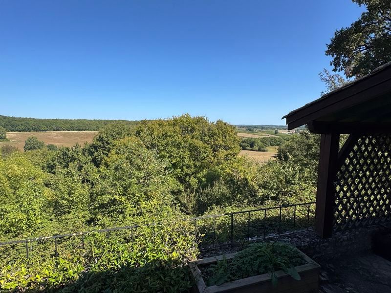 Property photo 3 of 24 Photo 3