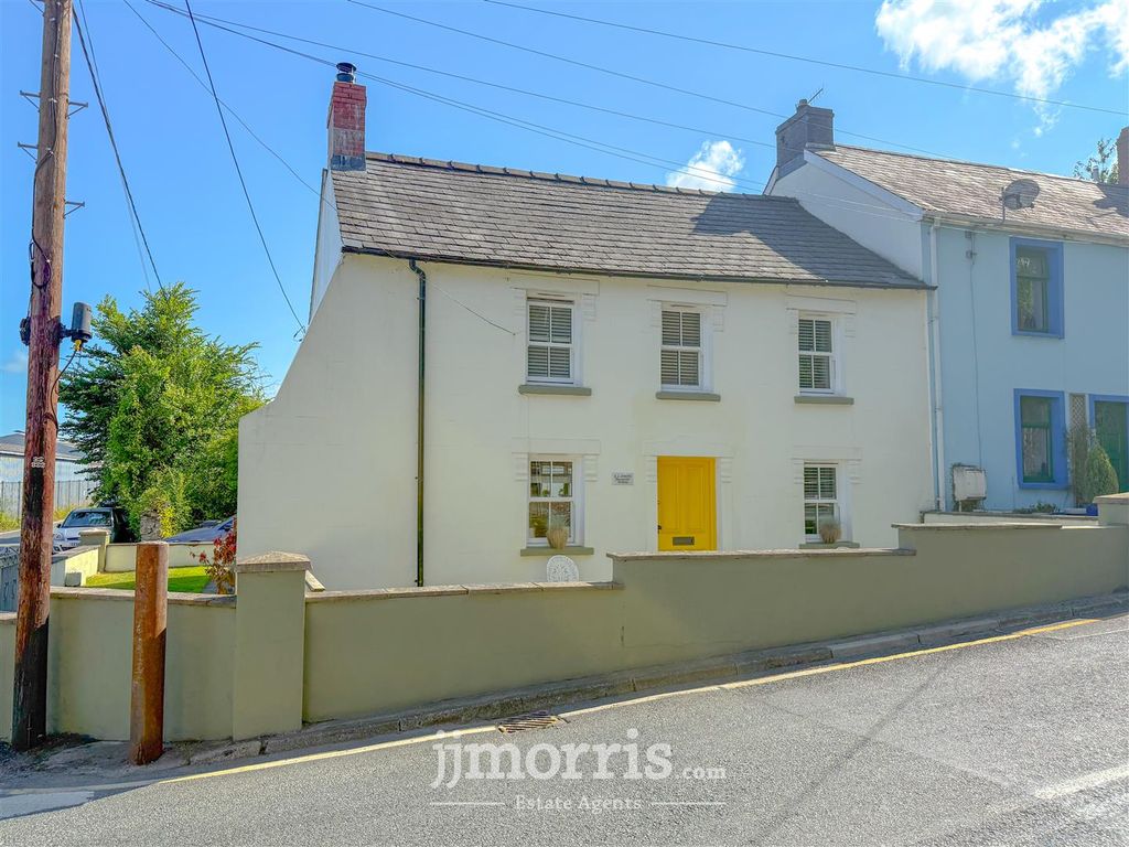 Property photo 1 of 28 A71498Da-A56F-4959-Abe4-89F6Fe2Ebd84.Jpeg