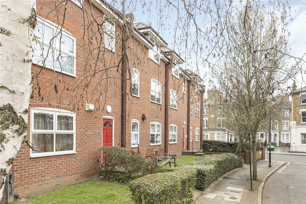 Property photo 1 of 7