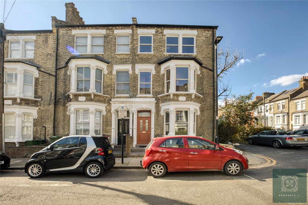 Property photo 1 of 29 External