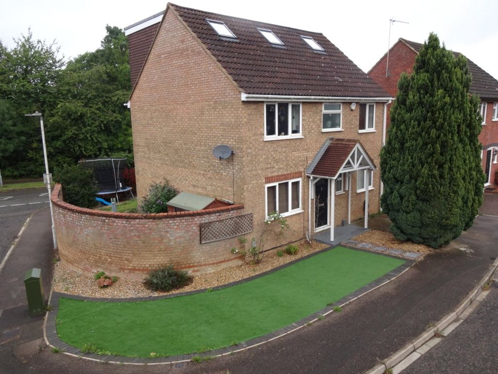 Property photo 1 of 19 Picture No. 23