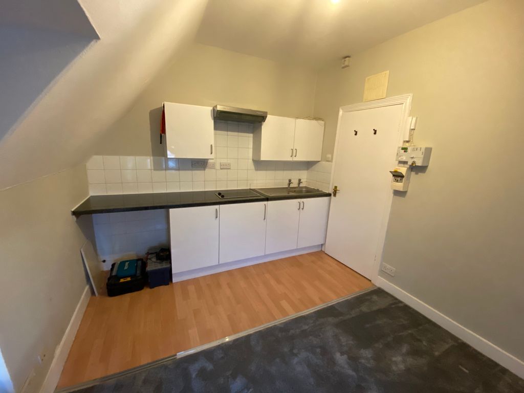 Property photo 2 of 2