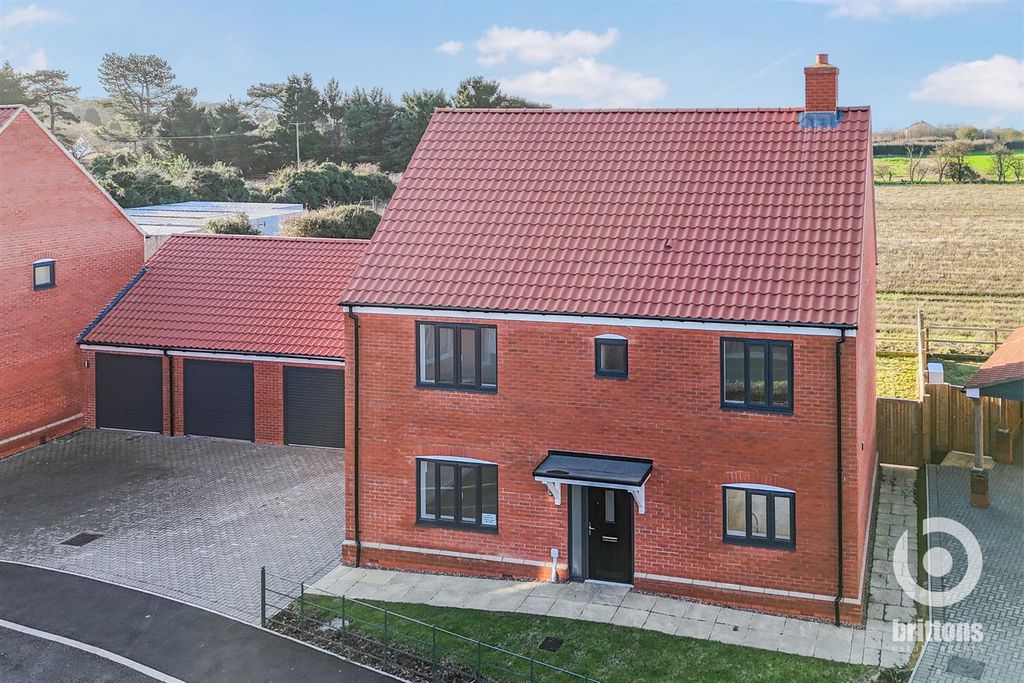 Property photo 1 of 40 Front Of Property