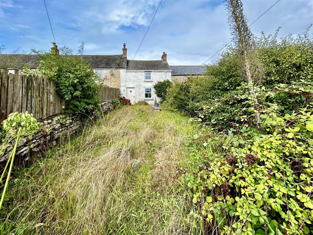 Property photo 1 of 12 3Ad1Eca1-6E78-4D80-8Ad2-192044358C8A.Jpeg