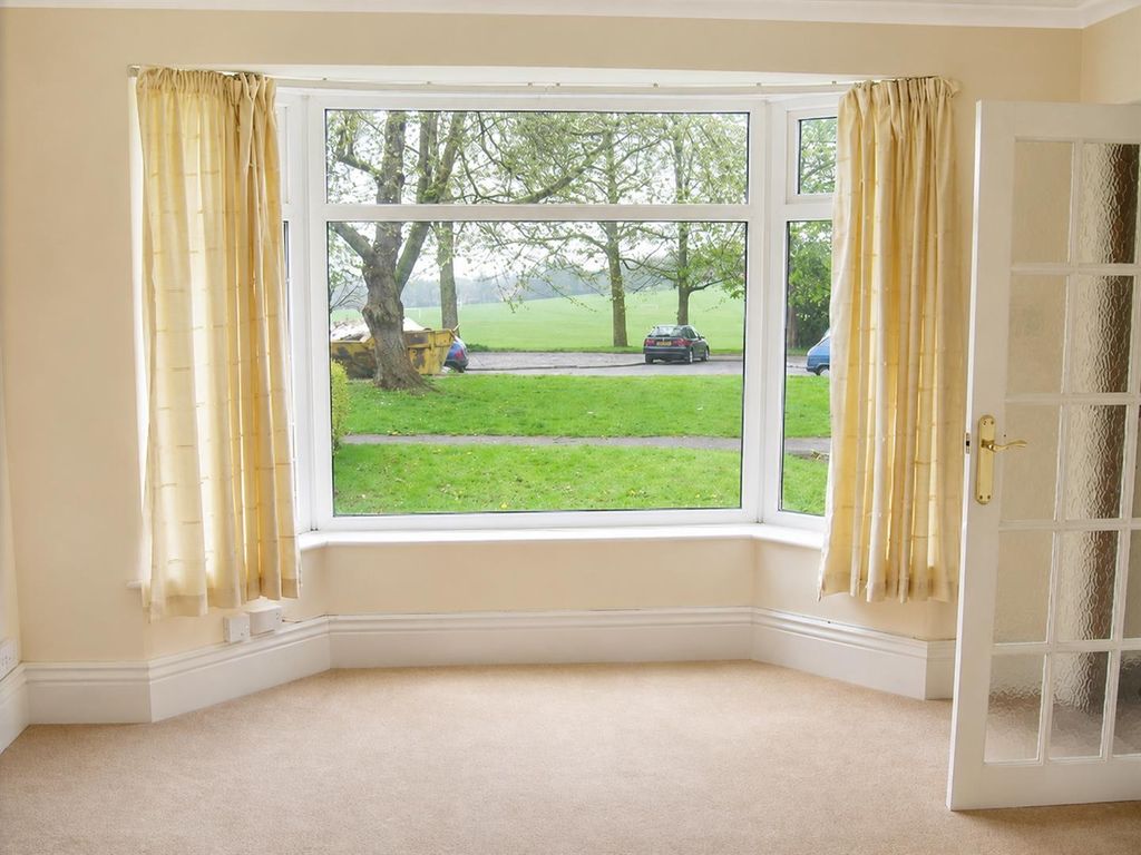 Property photo 2 of 8 Bright Living Room With Large Bay Window...
