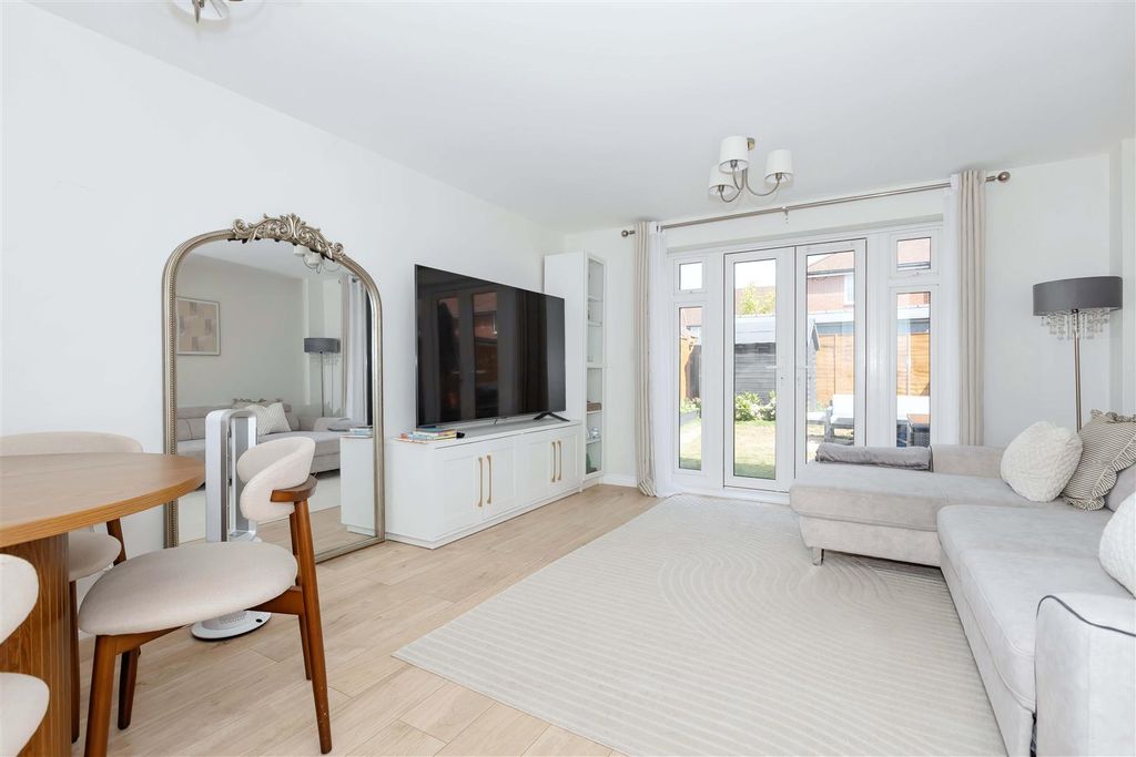 Property photo 2 of 13 Malthouse_13.Jpg