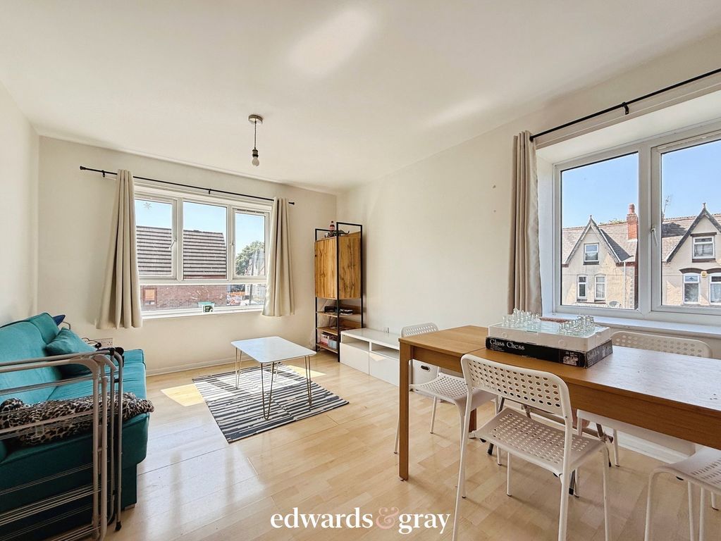Property photo 2 of 11