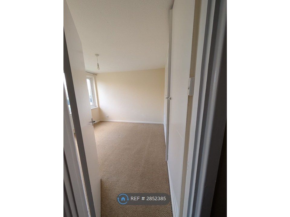 Property photo 2 of 2