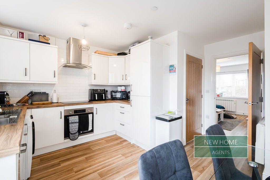 Property photo 3 of 20 Photo 14