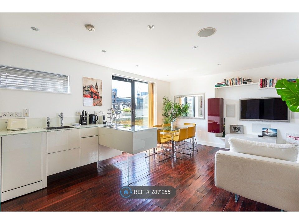 Property photo 2 of 26