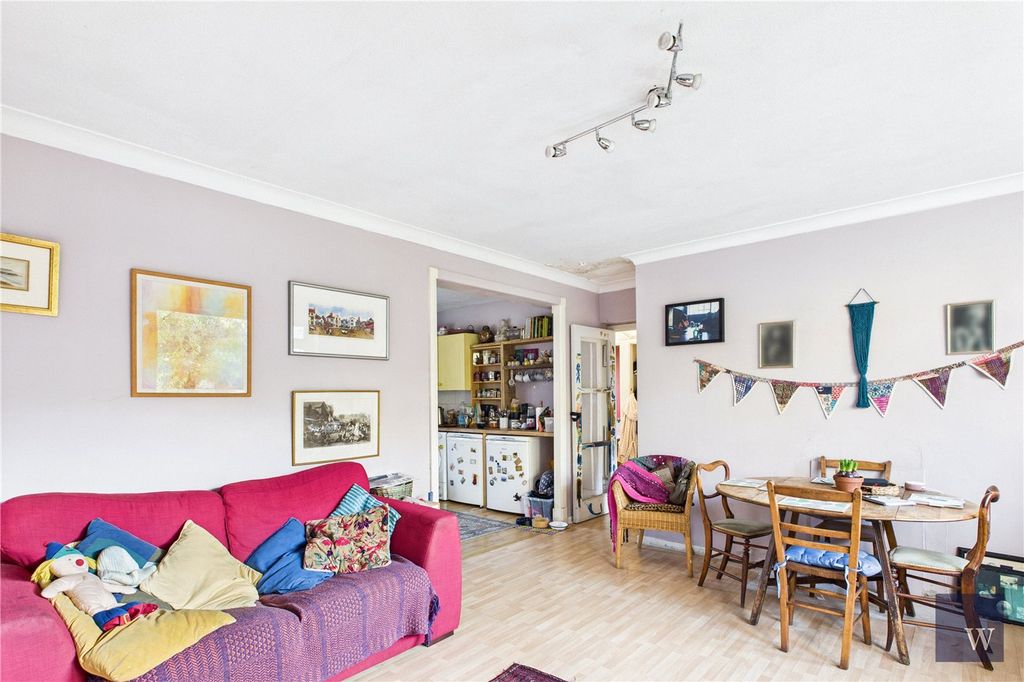 Property photo 2 of 13 Picture No. 03