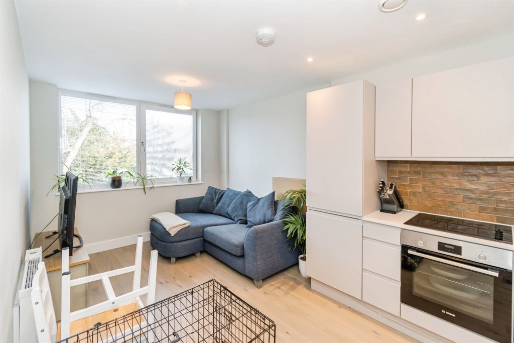 Property photo 2 of 15