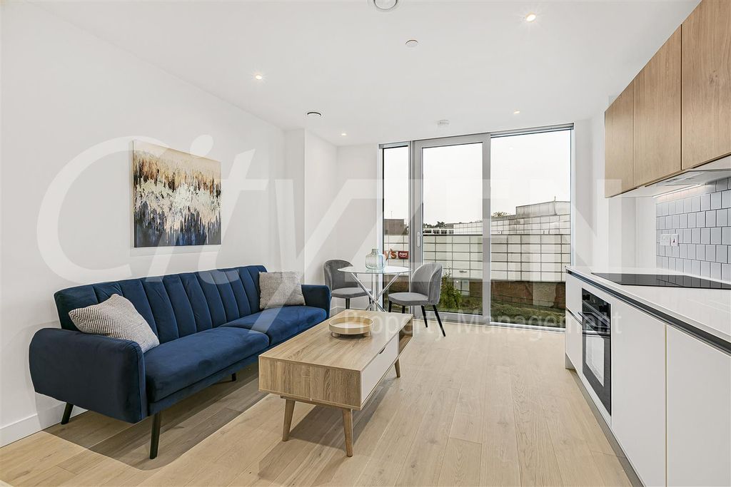 Property photo 1 of 32 Living Area