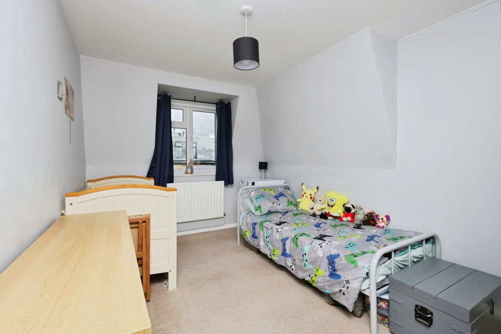 Additional image 15 of 2 bed flat for saleLennox Court, Mutton Hall Hill, Heathfield, East Sussex TN21