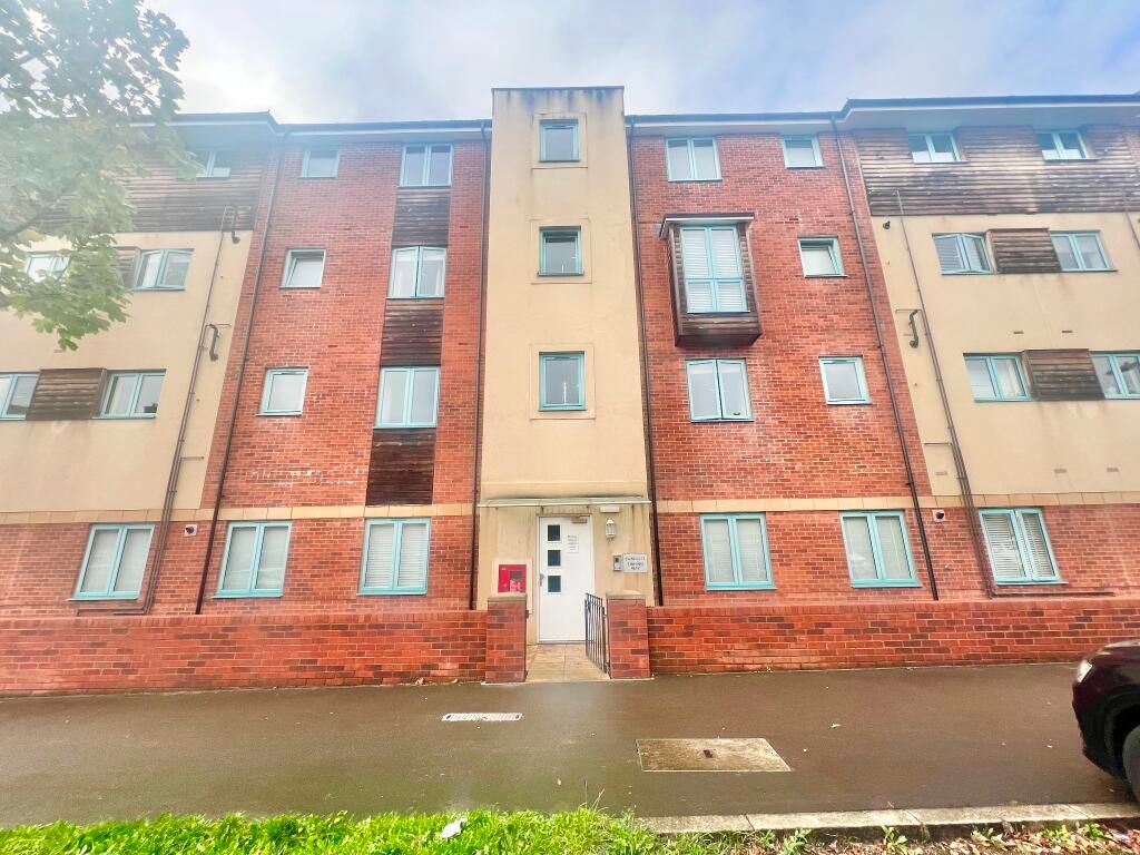Property photo 1 of 8
