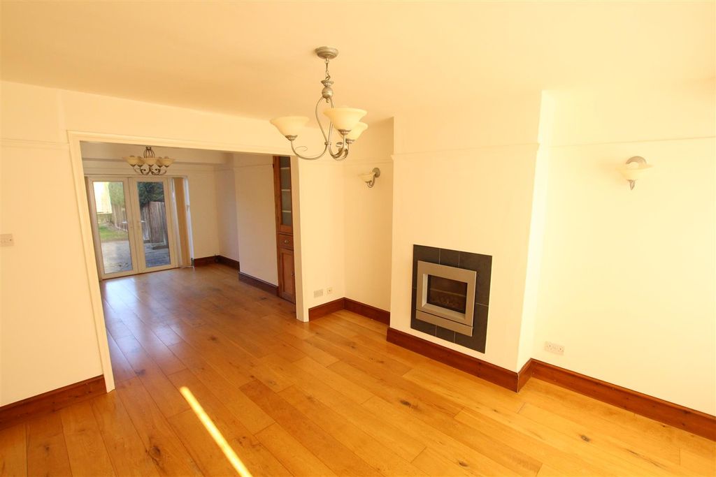 Property photo 3 of 15 Img_0008.Jpg