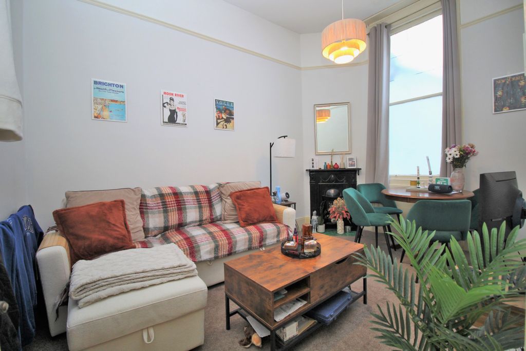 Additional image 12 of 2 bed flat for saleBrunswick Terrace, Hove BN3