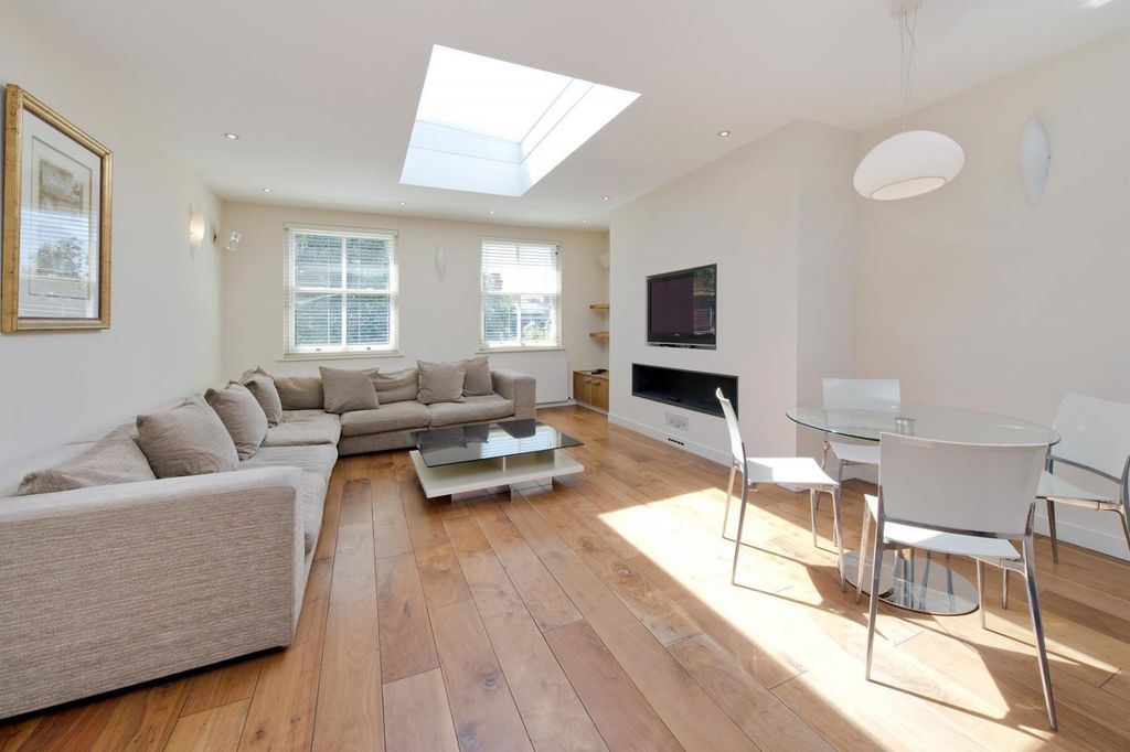 Property photo 1 of 9 Reception Room (Main)