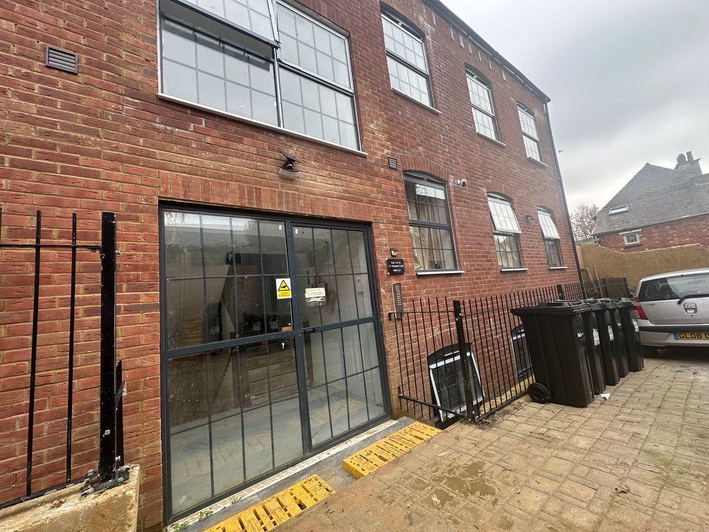 Property photo 1 of 10 Image