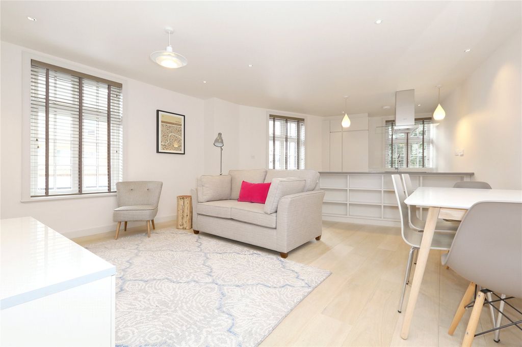 Property photo 1 of 8 Open Plan Kitchen