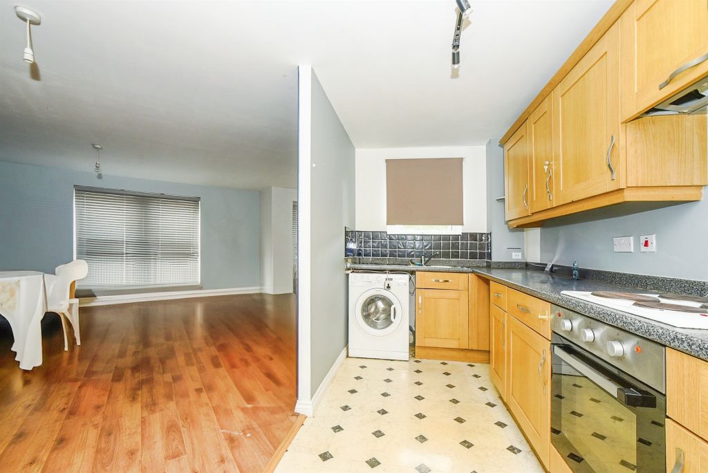 Property photo 3 of 10