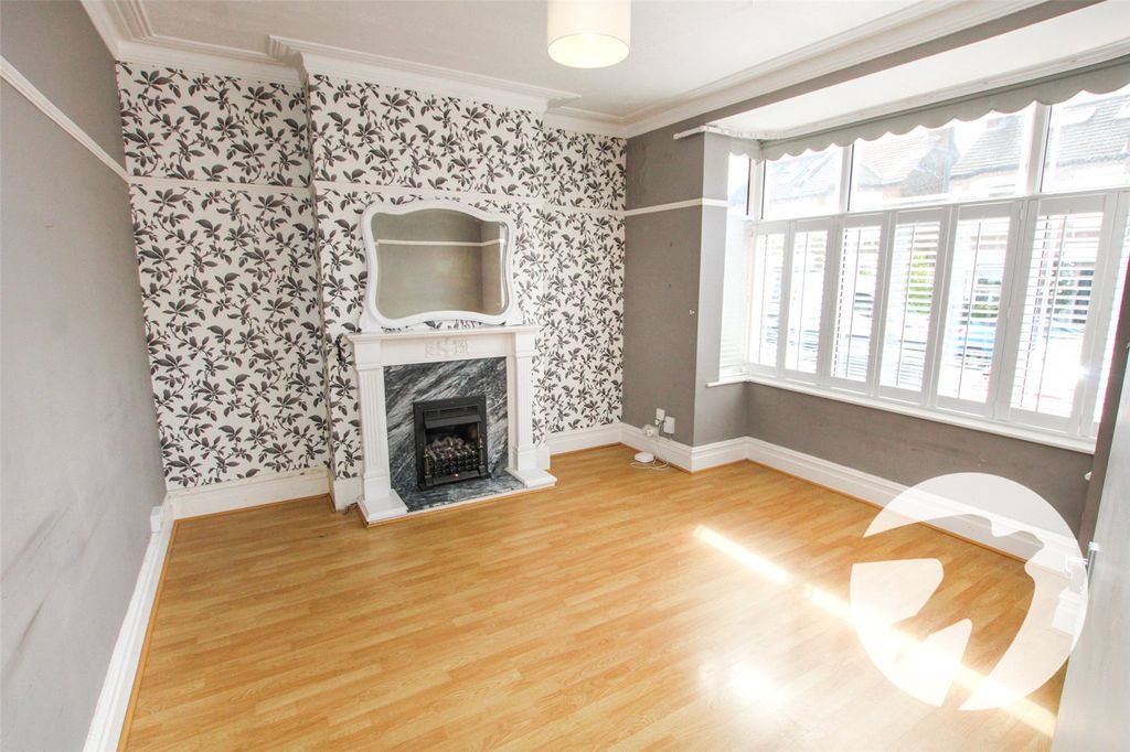 Property photo 2 of 28 Picture No. 59