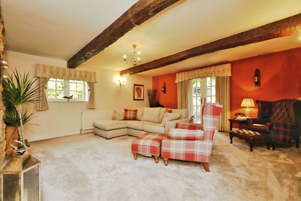 Property photo 3 of 19