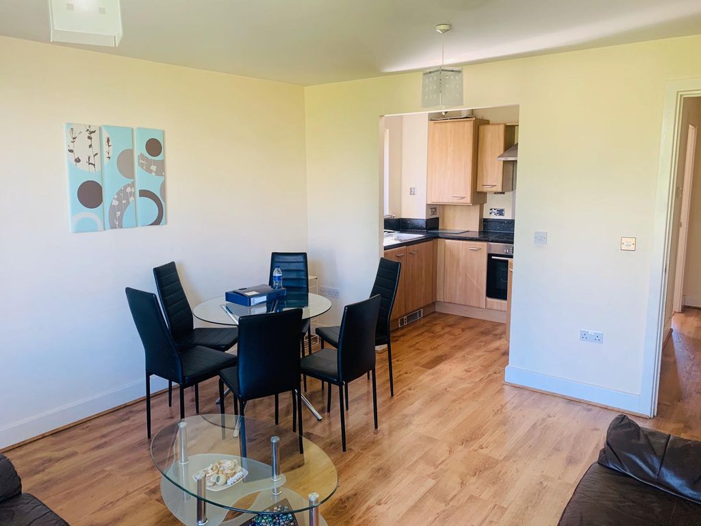 Property photo 2 of 6