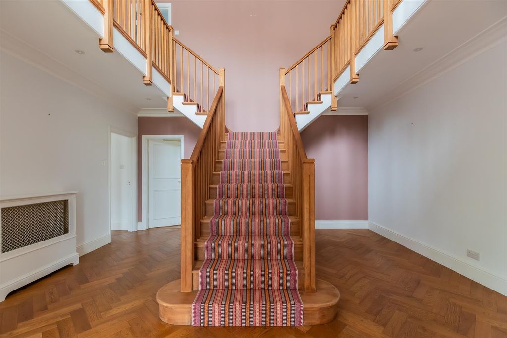 Property photo 2 of 37 2 ii (1 Of 6).Jpg