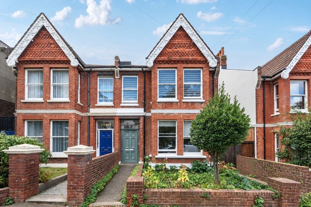 Property photo 1 of 10 Picture No. 32