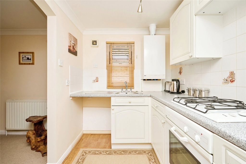 Property photo 3 of 10 Picture No. 14
