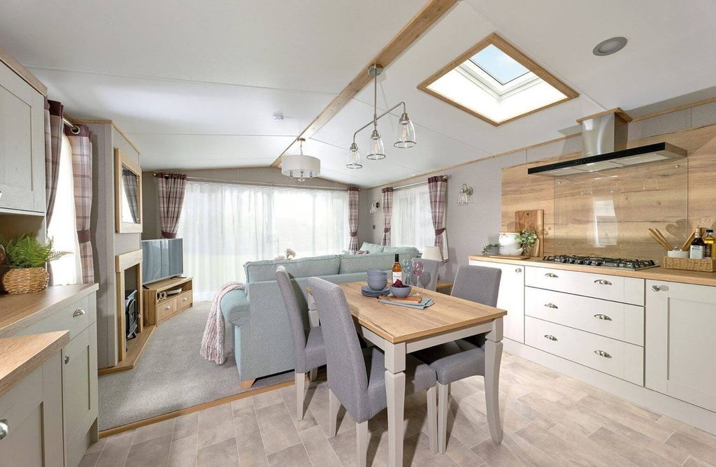 Property photo 3 of 7 Open Plan Living