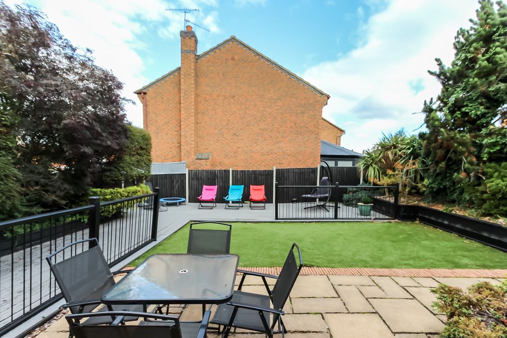 Property photo 3 of 15 Rear Garden