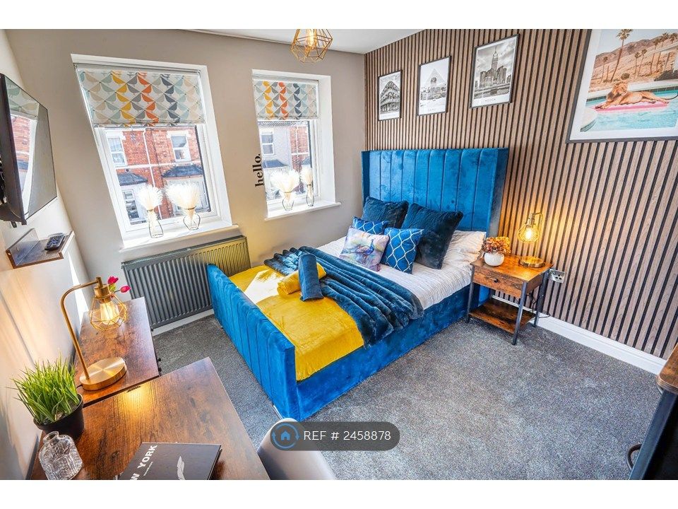 Property photo 1 of 19 Room 5