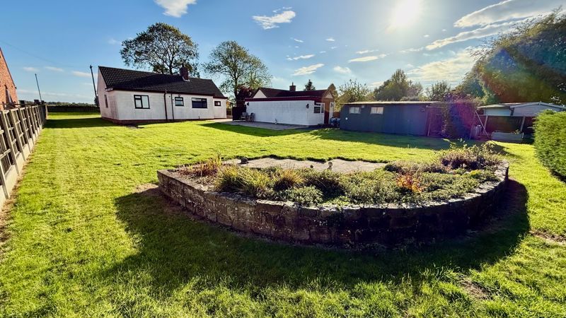 Property photo 2 of 15 Photo 13