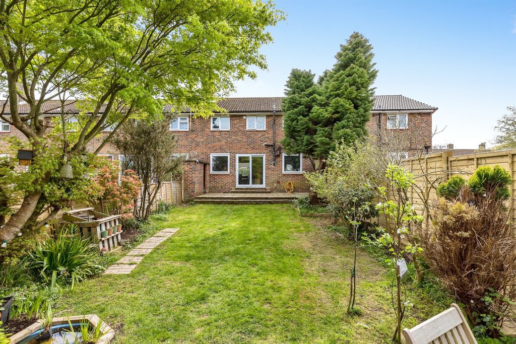 Property photo 2 of 18