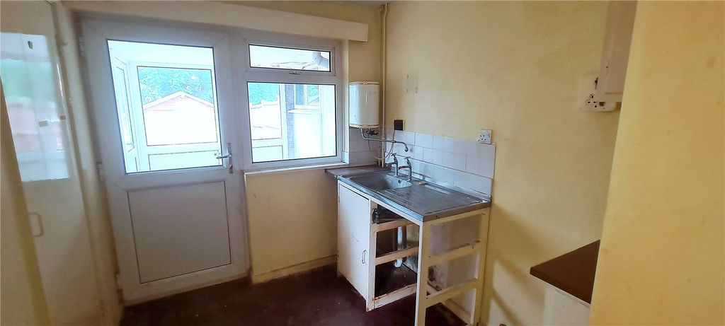 Property photo 3 of 13 Picture No. 13