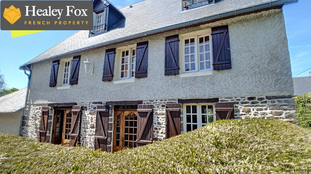 Property photo 1 of 18