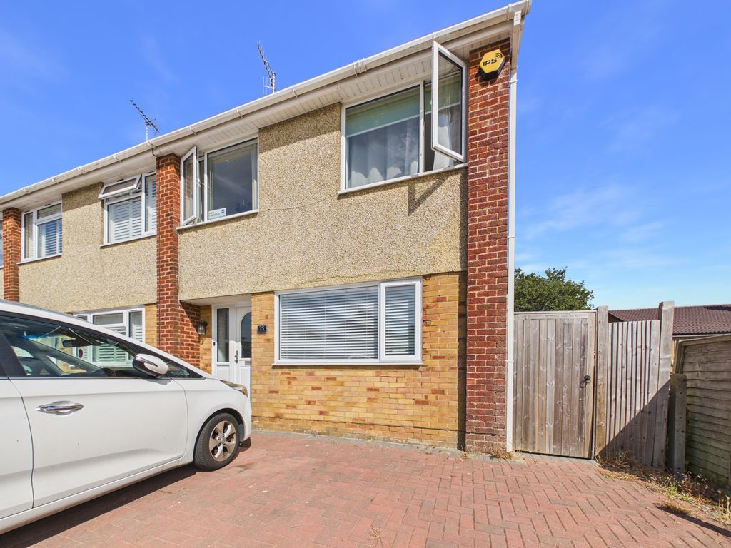 Property photo 1 of 11 External