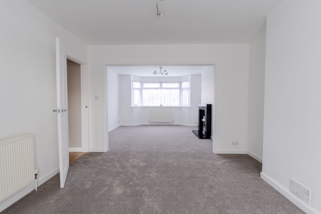 Property photo 2 of 16 2