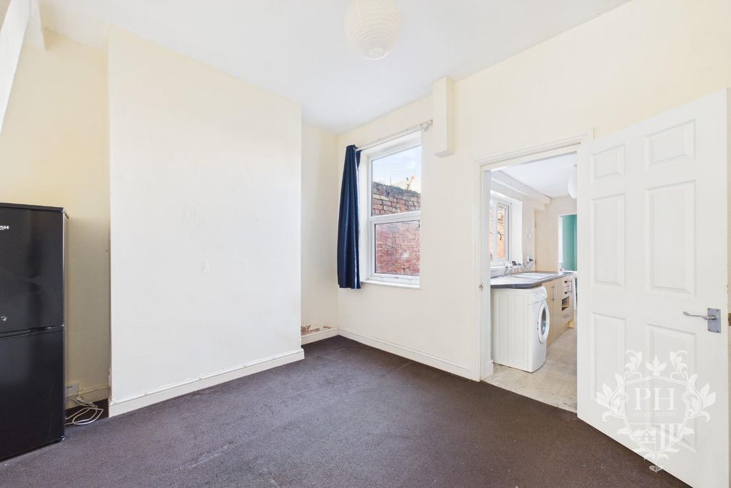 Property photo 3 of 9 4Dea40866A0F44A6B5120E75B80E7254_100_Cam02002G0-Pr