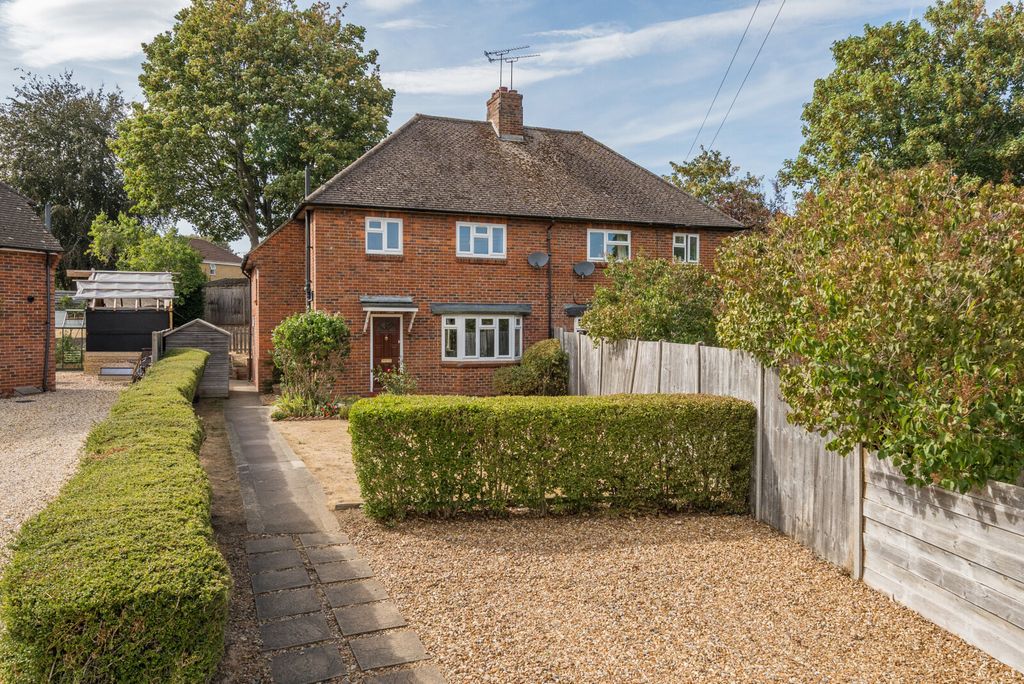 Property photo 1 of 11 1511702-1-1A0344B...