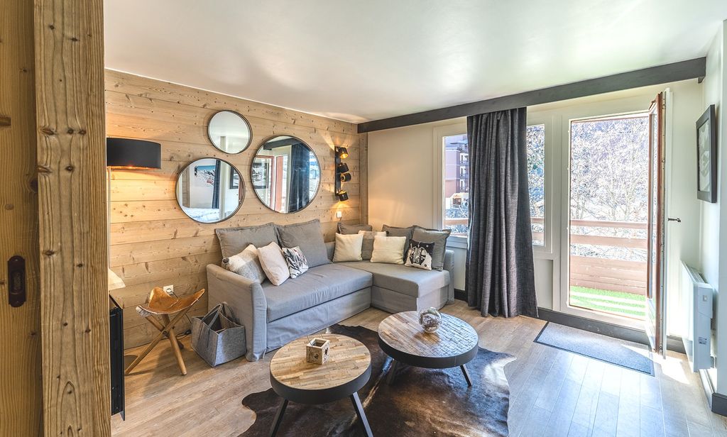 Property photo 1 of 7 Courchevel Apartment