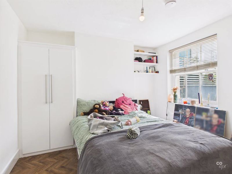 Property photo 2 of 5 Photo 6