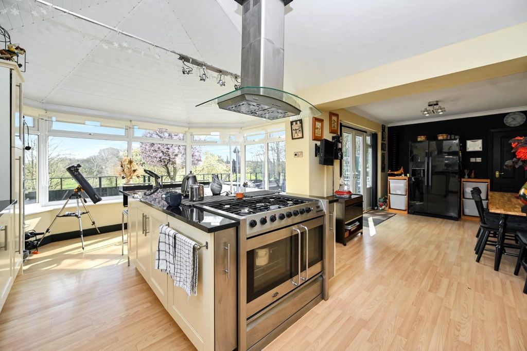 Property photo 2 of 24 Dsc_0658.Jpg